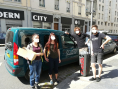 Des bénévoles se préparent pour une maraude à Villeurbanne. Des bénévoles se préparent pour une maraude à Villeurbanne.